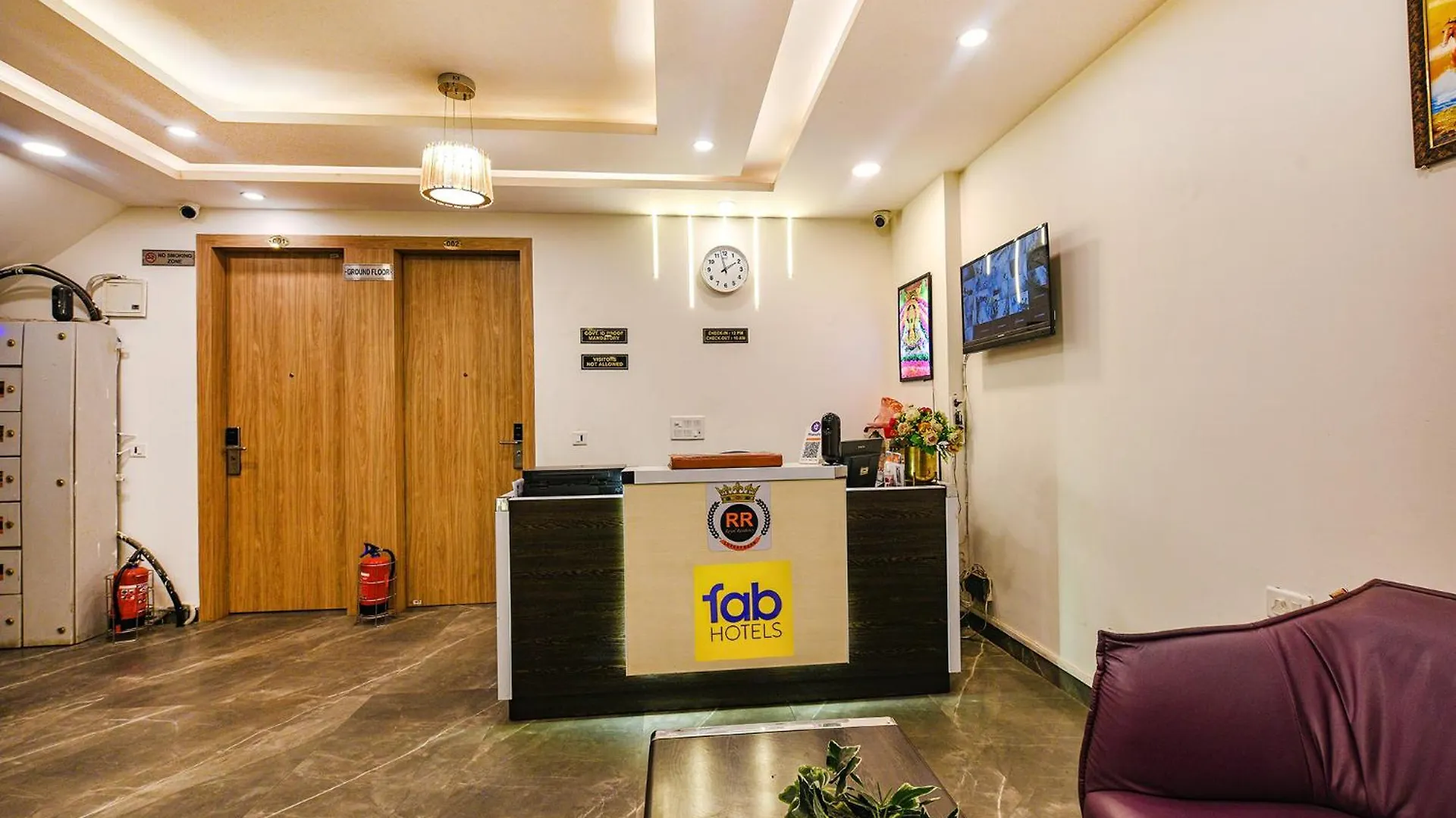 Fabhotel Royal Residency I New Delhi Hotel