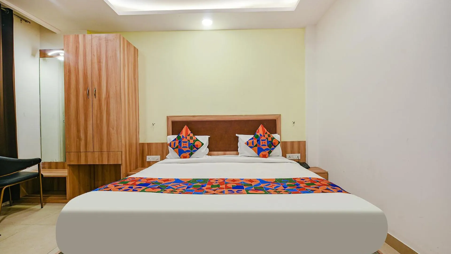 *** Hotel Fabhotel Royal Residency I New Delhi India